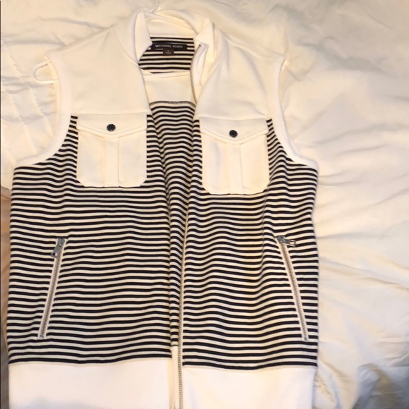 Michael Kors Black and White Vest - Picture 1 of 1